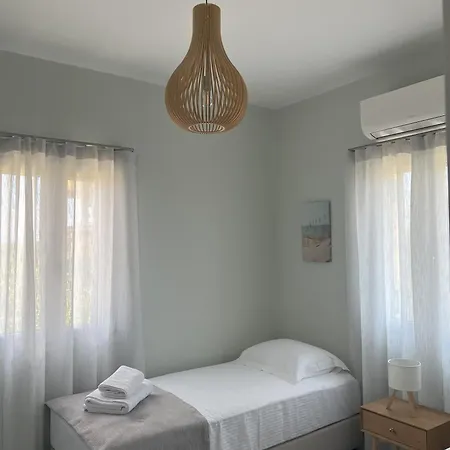 Eleni Hébergement de vacances
