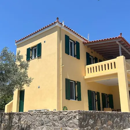 Eleni Hébergement de vacances Aegina