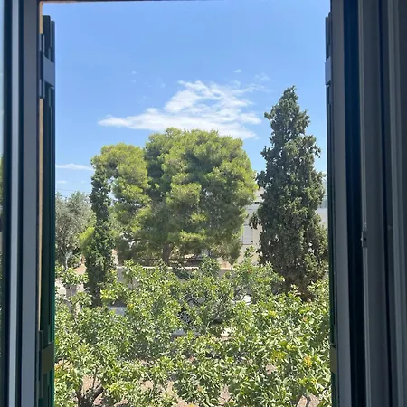 Eleni Hébergement de vacances *